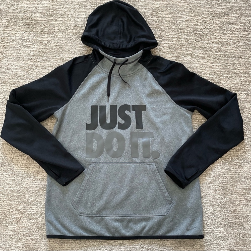 Nike Hoodie Women’s Medium Gray Black Therma Fit Just Do It Pullover Pocket